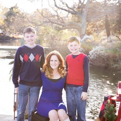 BrandyHRobinson's profile picture. Wife, mother and long time teacher. Recently promoted to fourth grade and proud Tabb Tiger. I love technology, STEM, Math and Science.