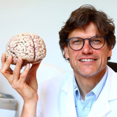Neurologist
Canada Excellence Chair @UniversiteLaval
Research Dir @frsFNRS @UniversiteLiege
Ed-In-Chief BRAIN CONN @LiebertPub @Sage_Publishing
Author & Speaker