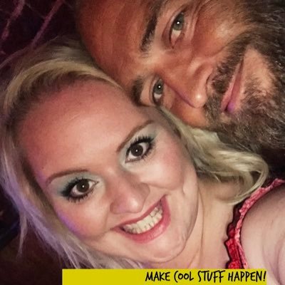 Amanda04208296's profile picture. Dreamer, artsy, writer, lover of people, and our spinning Blue rock!