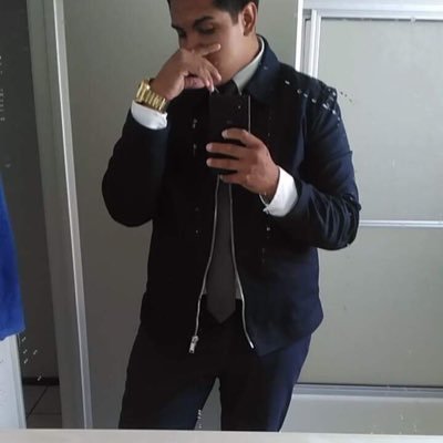 shyjose95's profile picture. 