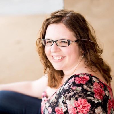 halesjade's profile picture. Kaleigh?? ......... No, Haleigh, with an H. ✌🏼️