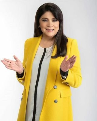 Fan de la queen Victoria Ruffo
La reina de las telenovelas❤😍