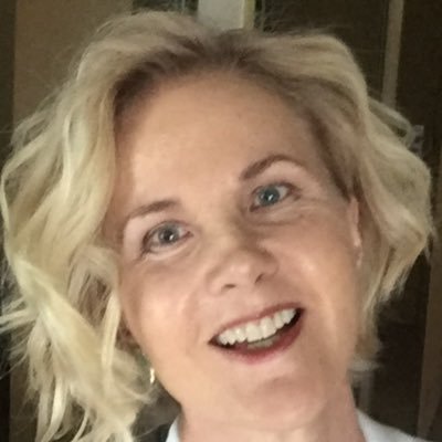 ZanneMarieDyer's profile picture. 