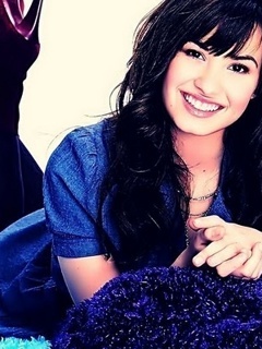 angelaashima's profile picture. 