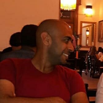 ثورة يناير قام بها الشرفاء الأطهار وورثها عنهم كل ولاد الوسخة