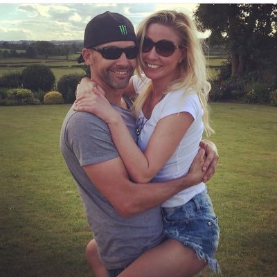 jilly_model's profile picture. Health is your Wealth 🌿 Espa + Crystal Healer 🌿 Aromatherapist 🌿Wife+Best Friend to @glenrichards75