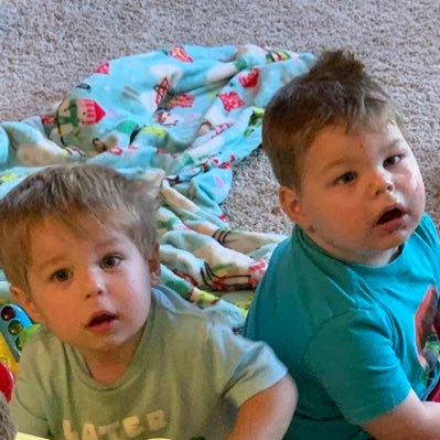 vinsims's profile picture. 