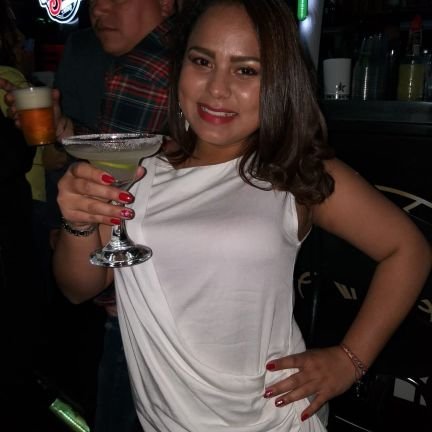 Mayerli66198626's profile picture. soy una persona espontánea