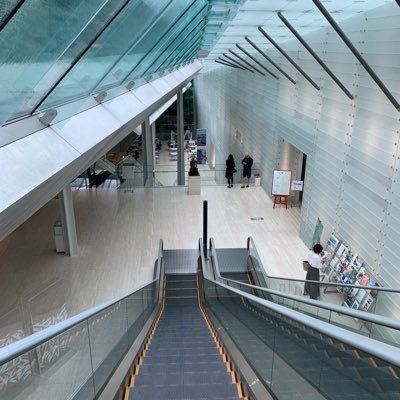 QfKMHaHhVItV7Hc's profile picture. 