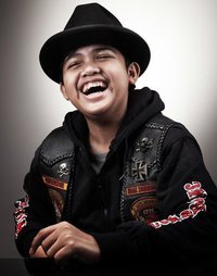 SatriaHabibe's profile picture. suka macem2 lah......