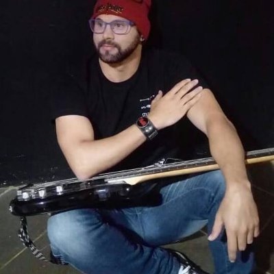 Educação Física. 💪❤😍
Jogador de Futebol Amador⚽
Futebol Americano.🏈
Modelo Mega Model Brasília,Ü Model
Músico:Baixista (Banda Lenda'n )
Rock \m/
Astronomia ❤
