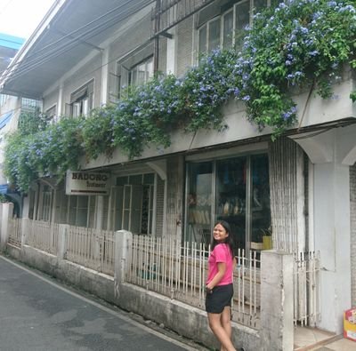 Flory58733263's profile picture. Public Servant || 22