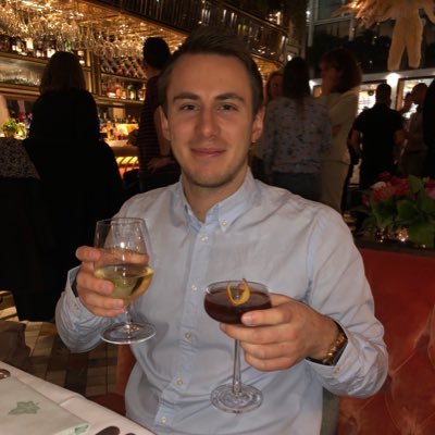 Completed a PhD in Cell Biology. Now mixing cells with aptamers