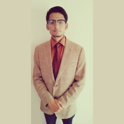 HashmiZ304's profile picture. I love to experience a great performance–so much so that I want to create my own productions. I love to play with all elements.


https://t.co/TN51HJjRfJ