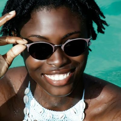 Think possible! ||✍Multimedia Reporter|| 🏖Beach Babe|| 🗺Global Citizen|| Wellness Advocate.⛑️
