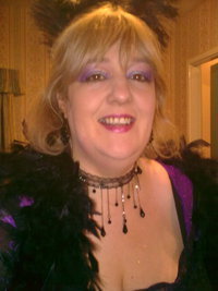 Foxkerrydax's profile picture. Mad about dachshunds x and as mad as a box of frogs !