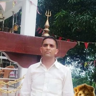 जे पायाे तेहि खायाे,असल पचायाे र कमसल जस्ताकाे जस्तै निकासि बाहिर।समर्पण मेराे कर्म, Tit for tat मेराे धर्म।पिरतीकाे कुरा जान्दिन,कर्तब्यनिष्ठ नभै मान्दिन।