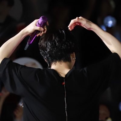 Phalaenopsis_jk's profile picture. 안녕하세요. 호접란꾹 입니다💐 정국을 응원하고 있습니다! 2차가공× 로고크롭× 잘 부탁드립니다.