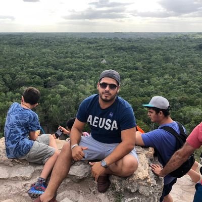 LipoGarcia's profile picture. diseñar, construir y la mecanica :)