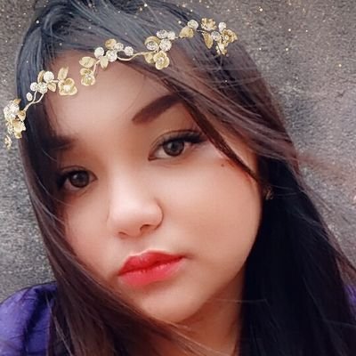 Maybe I'm not Perfect But I'm Loyal ❤

Simple 💞
Pretty Abbie 💋💋