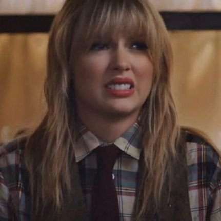 Taylor Swift I love you so much.
I want to be invited at the secret session 💗