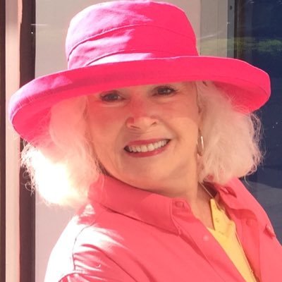 Christian, wife to T, loves family, WRITES ALL THE TIME, drives everybody crazy with writing obsession, would not stop writing if hair were on fire!🖊📖📚