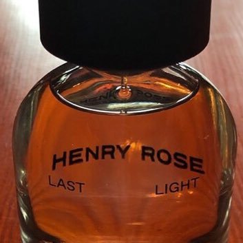 dwarfsiren's profile picture. in between whalesball@turkeytailtea and fabulist barbasop (instabulworld at IG)