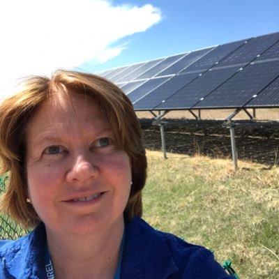 Advocate & Expert in Clean and Alternative Energy. Children's author Why-entist and the Wild Weather https://t.co/zDVbnk42Jn #STEM #solar #climate #DrSeuss 🇨🇦🇺🇸