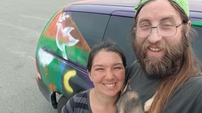 Join Lyndsay and Ian on a road trip out West (and back!).