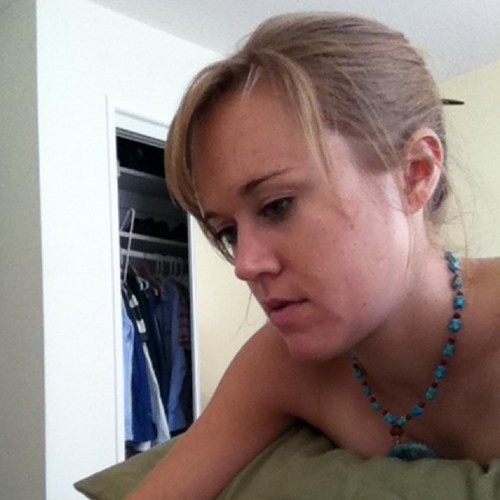 alexisfayejones's profile picture. Sustainability and social justice advocate who loves fashion, acrobatics and animals.