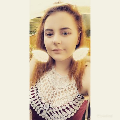 BxtchLuLux's profile picture. 