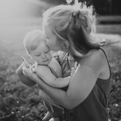 DenaStokes's profile picture. It's all peachy keen