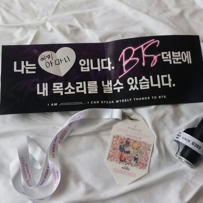 (20s) Love! Kindness! Randomness! Bracelets! I love movies, TV, and K-pop! BTS ARMY💜 Monbebe❤ igot7💚 MOA💙 ATINY💛 Be excellent to each other BLM (she/her)