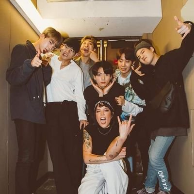 BTS❤ #ARMY
5SOS❤ #5SOSFAM
sigueme y te sigo
100% mexicana