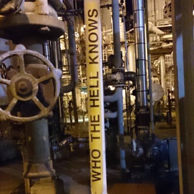 HandoverThe's profile picture. Dirty hands clean money