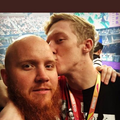 uhhhking's profile picture. https://t.co/p3mXsBgmsm