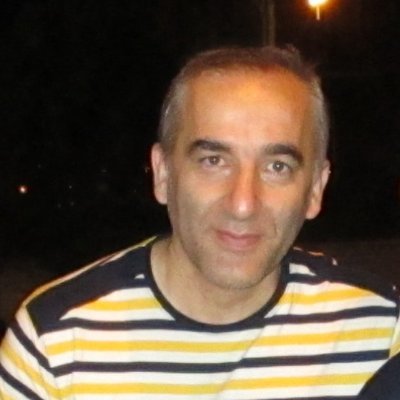 AstiarGhasem's profile picture. 