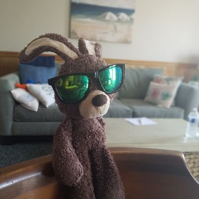 apdunne9's profile picture. old soul tryna stay young, the hippies were right🌏, Boston Strong