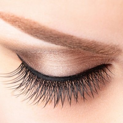 HAUL LONDON LASHES are made and designed by professional, high quality manufacturers.  We are the world top false eye lashes brand and we ship worldwide.