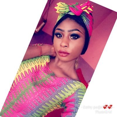 Esthypearl's profile picture. Crazy in amazing way ❤❤❤❤❤❤