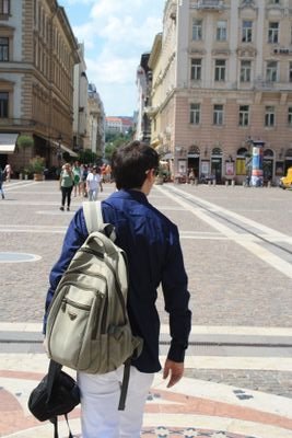 BerVi_Joan's profile picture. Passionate learner