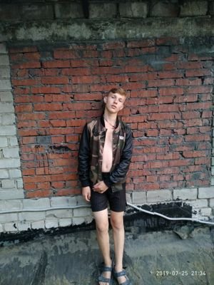 AniWolf6's profile picture. Lalalalalalalal