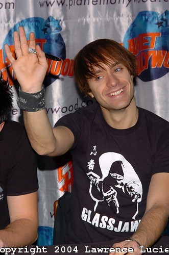 LefebvreLovers's profile picture. sem idéia pra por aqui, só uma coisa, FOLLOW 

 since: 29/08/2010