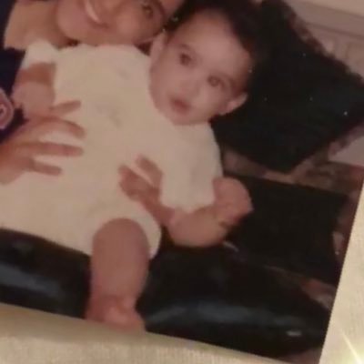 SZF993's profile picture. Living UAE 🇦🇪 - K💍