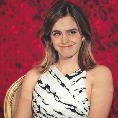 Blessing you with pictures of our lovely @emmawatson 💫 | by @runawayelmax