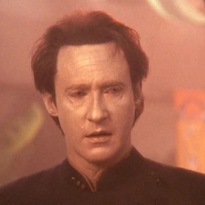 Newcomer to Star Trek. currently on TNG season 3. I love Data and Lore. pls no bulli.🖖 18+ may be shared. 🏳️‍🌈