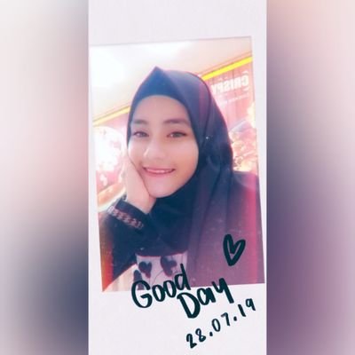 PutriRnb's profile picture. Ig:putri_rnb05