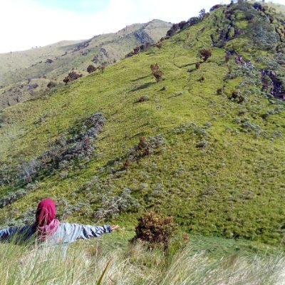 Aku bukan siapa-siapa dan apa-apa tanpaNya #akhwattangguh #manusiabiasa (akun @ningsol sudah tak dipakai lagi ya)