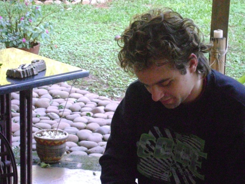 lecocendon's profile picture. Uruguaianense, estudante de Jornalismo na Universidade Federal do Pampa.