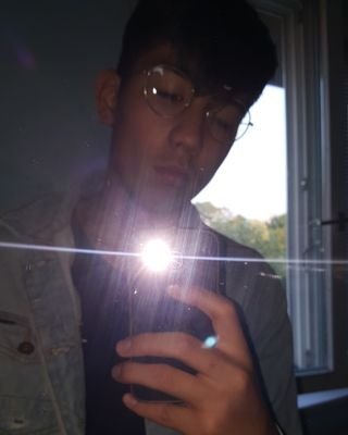 ErfanHosainy's profile picture. hi...